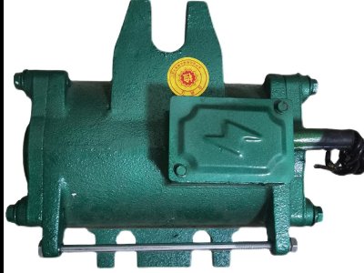 附着式混凝土打梁预制震动电机 ZF75-150高频振动控制柜 1托10